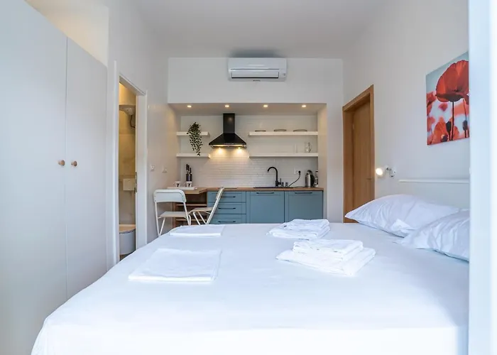 Apartments Makarska Апартаменти