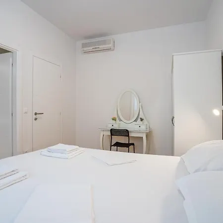 Apartments Makarska Apartment