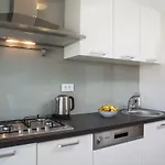 Apartment Apartments Makarska