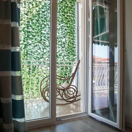 Apartment Apartments Makarska *