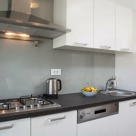 Apartment Apartments Makarska